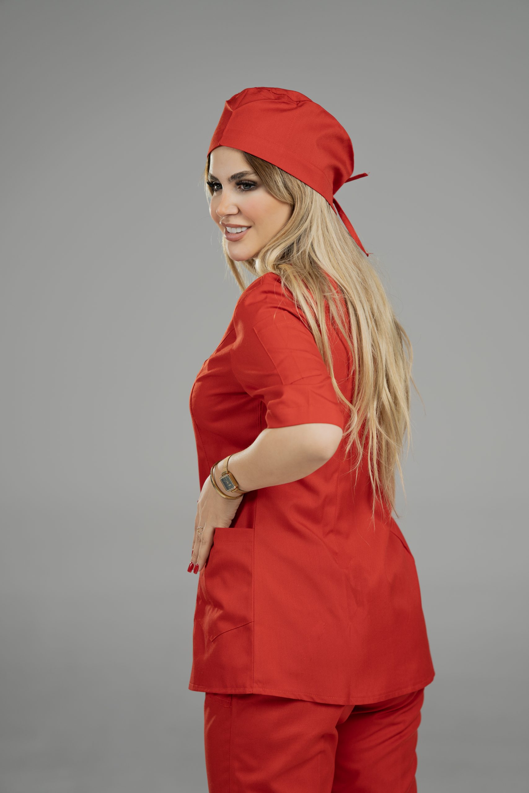 ست اسکراب و شلوار زنانه قرمز | مدل مارال - تصویر 4